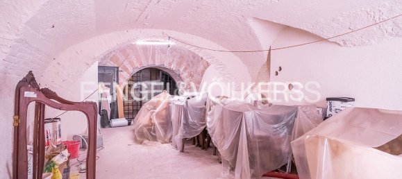 3 rooms Commercial property in Rome, Italy No. 63821 5