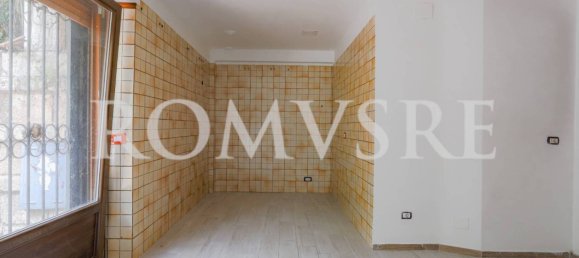 3 Schlafzimmer Villa in Rome, Italy, Nr. 303680 50