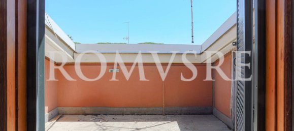 3 Schlafzimmer Villa in Rome, Italy, Nr. 303680 39