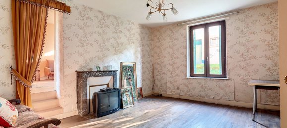 3 bedrooms House in Seuzey, France No. 213008 2