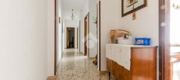 2 Schlafzimmer Wohnung in Gioia del Colle, Italy, Nr. 114798 2