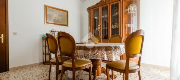 2 Schlafzimmer Wohnung in Gioia del Colle, Italy, Nr. 114798 10