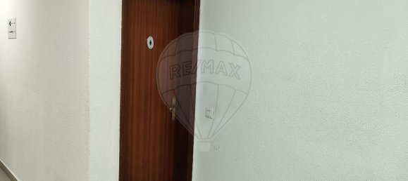 162m² Office in Lisbon, Portugal No. 68346 13