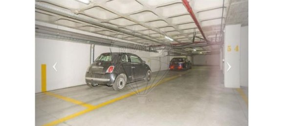 162m² Office in Lisbon, Portugal No. 68346 2