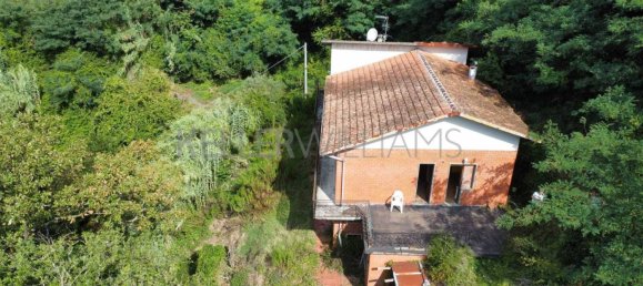 Villa de 3 dormitorios en Aulla, Italy No. 349456 6