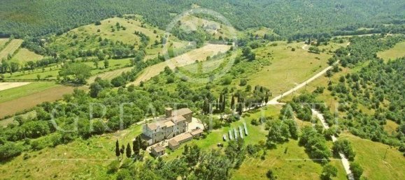 Edificio de 5 habitaciónes en Lisciano Niccone, Italy No. 233385 23