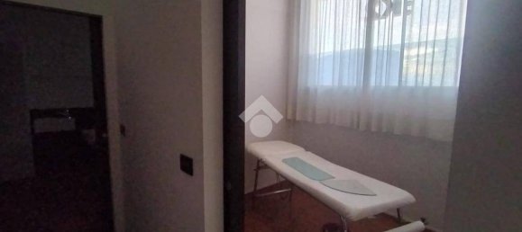 5 rooms Commercial property in Campi Bisenzio, Italy No. 356291 18
