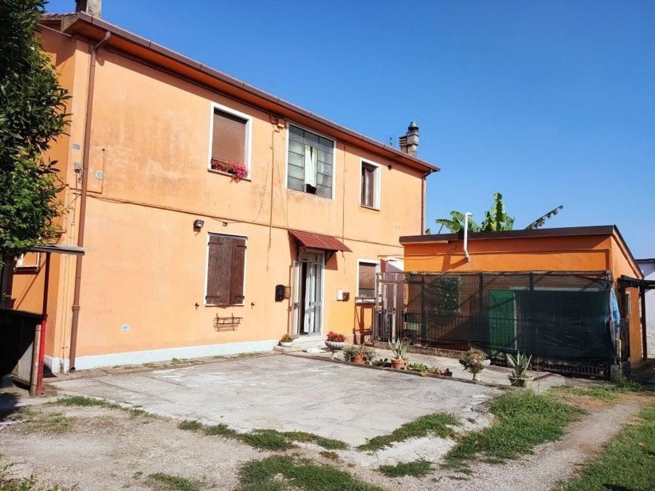 3 rooms Apartment in Fiesso Umbertiano, Italy No. 309346