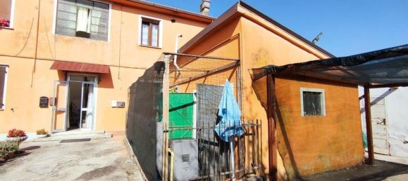 3 rooms Apartment in Fiesso Umbertiano, Italy No. 309346 18