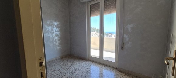 Apartamento de 4 divisões em Termini Imerese, Italy N.º 301116 5