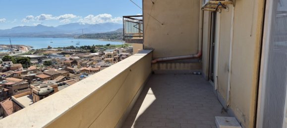 Apartamento de 4 divisões em Termini Imerese, Italy N.º 301116 3