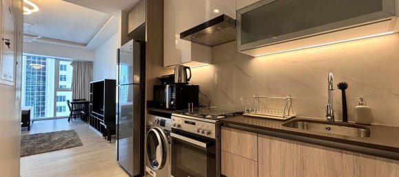 Studio in Jumeirah Lake Towers, UAE No. 110565 2