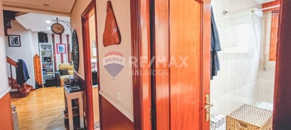 3 chambres Duplex à Vigo, Spain No. 190990 4