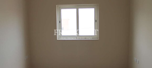 2 bedrooms Penthouse in Mosta, Malta No. 6658 9