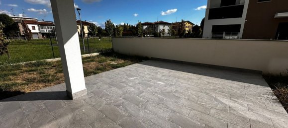 5 bedrooms House in Nonantola, Italy No. 347030 6