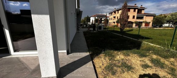 5 bedrooms House in Nonantola, Italy No. 347030 8