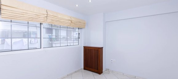 4 Schlafzimmer Property in Athens, Greece, Nr. 3077 10