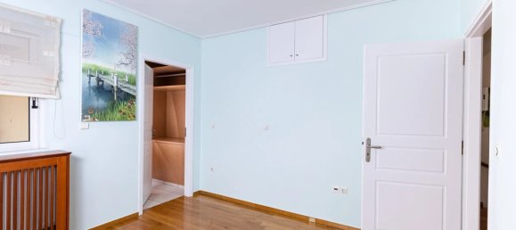 4 Schlafzimmer Property in Athens, Greece, Nr. 3077 16