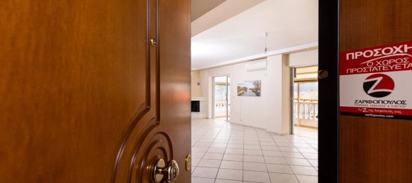 4 Schlafzimmer Property in Athens, Greece, Nr. 3077 4