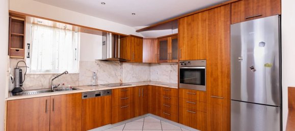 4 Schlafzimmer Property in Athens, Greece, Nr. 3077 6