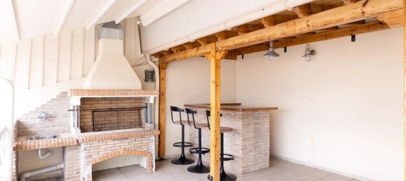 4 Schlafzimmer Property in Athens, Greece, Nr. 3077 29