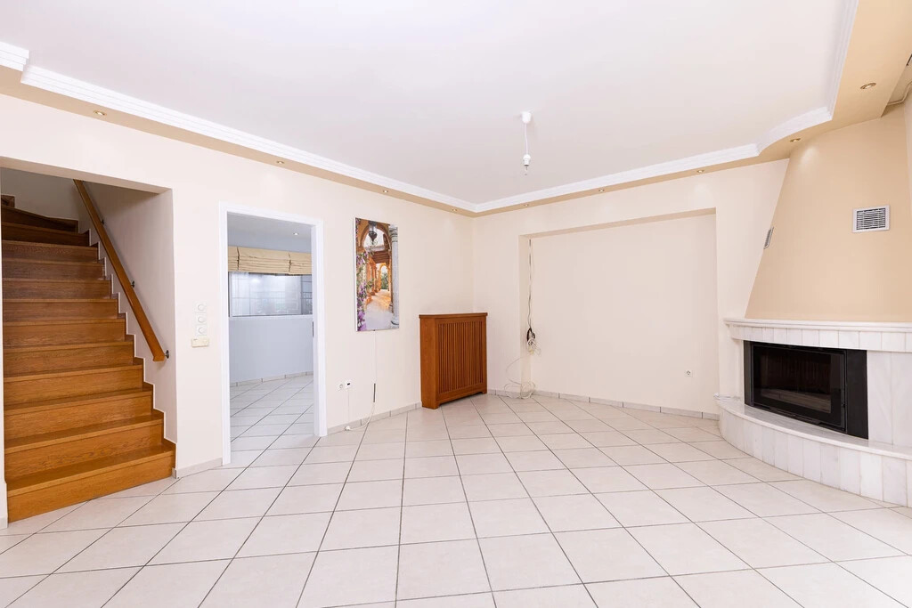 4 Schlafzimmer Property in Athens, Greece, Nr. 3077