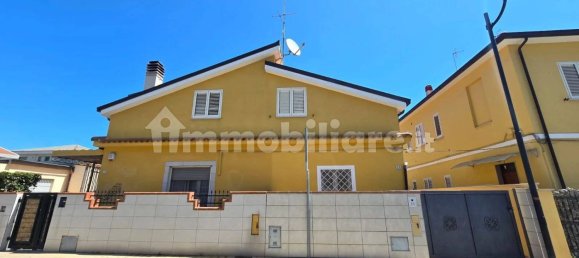 3 Schlafzimmer Villa in Montesilvano, Italy, Nr. 348194 2