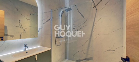 2 Schlafzimmer Doppelhaus in Paris, France, Nr. 174696 5