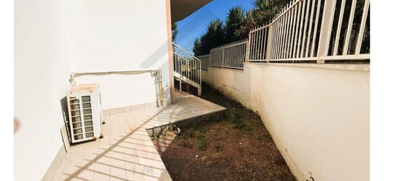 Dúplex de 2 habitaciónes en Santa Marinella, Italy No. 287538 4