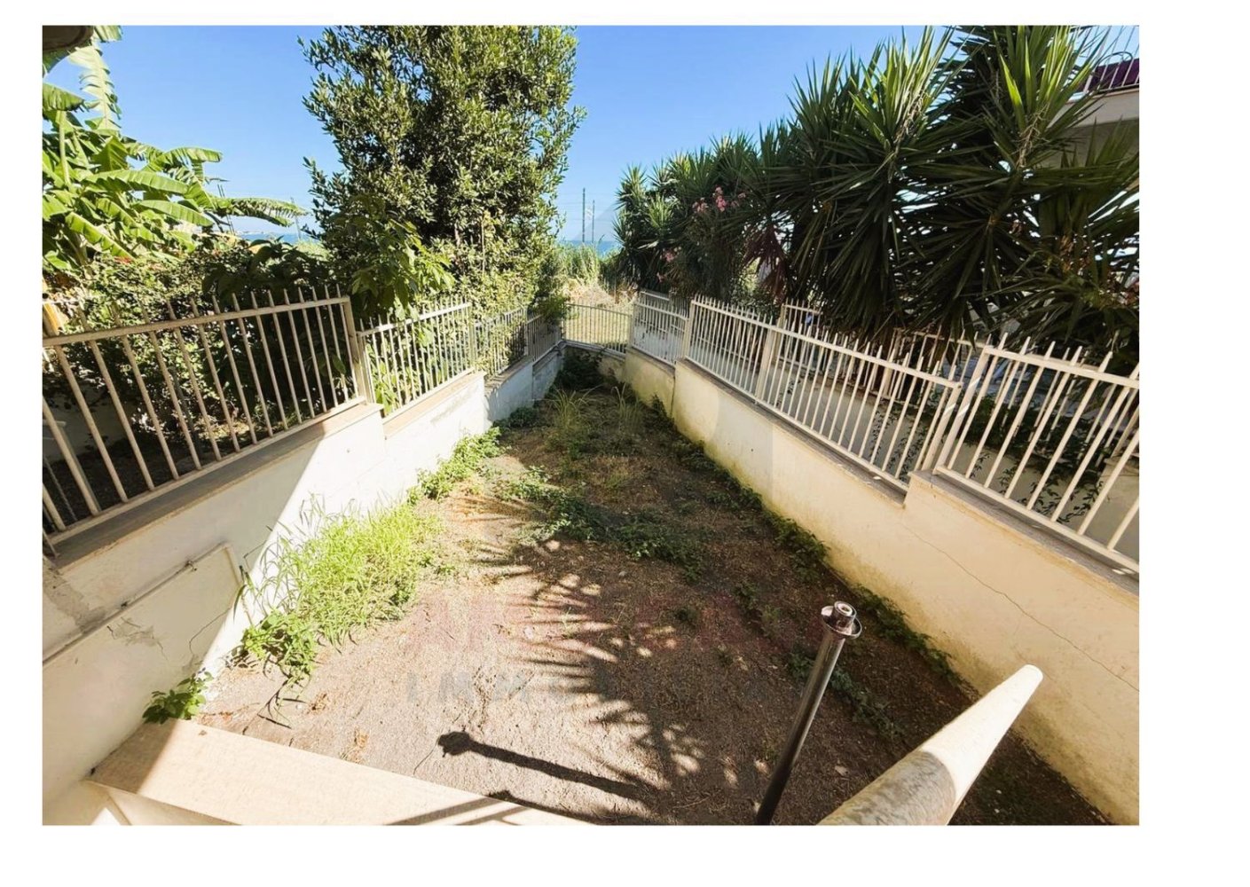 Dúplex de 2 habitaciónes en Santa Marinella, Italy No. 287538