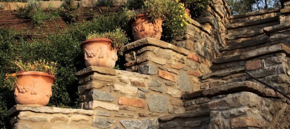 3 bedrooms House in Castiglion Fiorentino, Italy No. 211 2