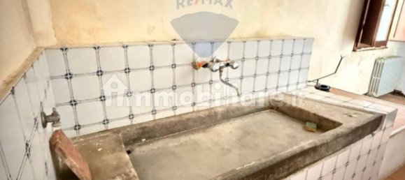 4 bedrooms Apartment in San Gimignano, Italy No. 304179 10