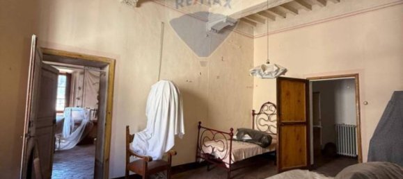 4 bedrooms Apartment in San Gimignano, Italy No. 304179 16