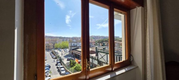 3 rooms Apartment in Naples, Italy No. 80819 24