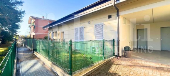 Apartamento de 2 habitaciónes en Moncalieri, Italy No. 231781 5