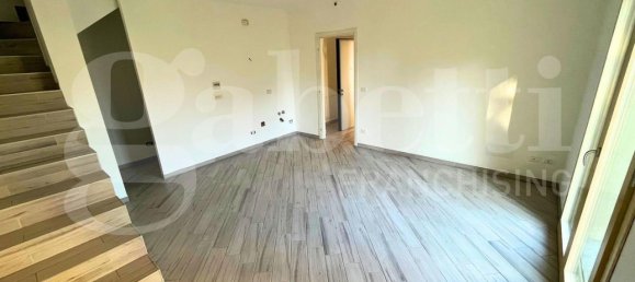 Apartamento de 2 habitaciónes en Moncalieri, Italy No. 231781 10