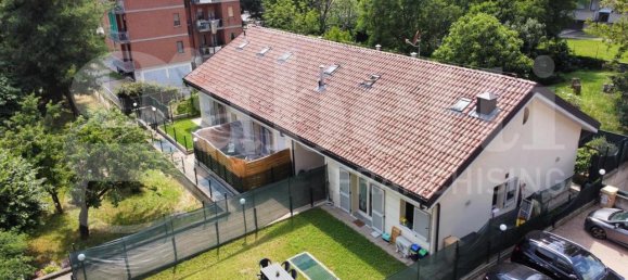 Apartamento de 2 habitaciónes en Moncalieri, Italy No. 231781 3