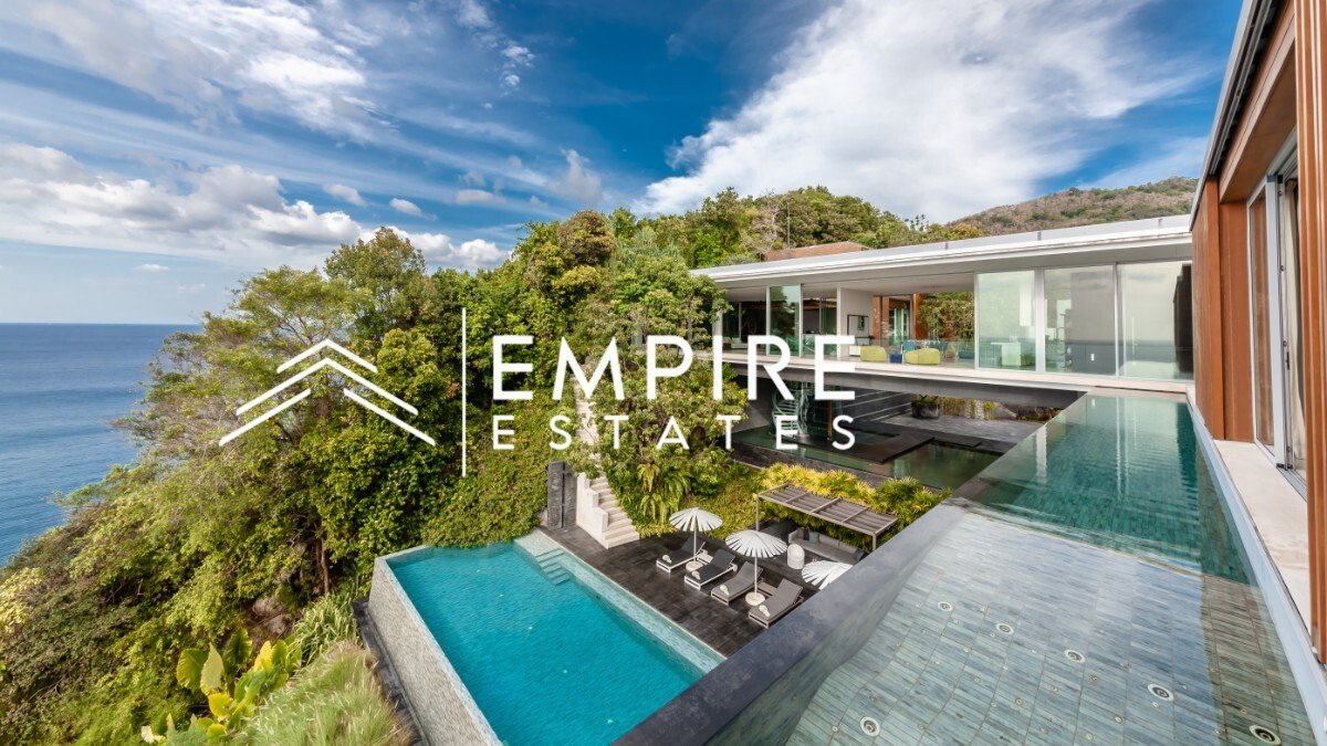 4 bedrooms Villa in Kamala, Thailand No. 8262