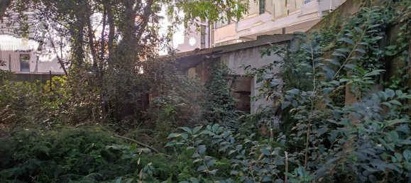 350m² Building in Piombino, Italy No. 46423 2