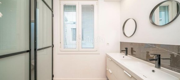 3 bedrooms Apartment in Madrid, Spain No. 136273 24