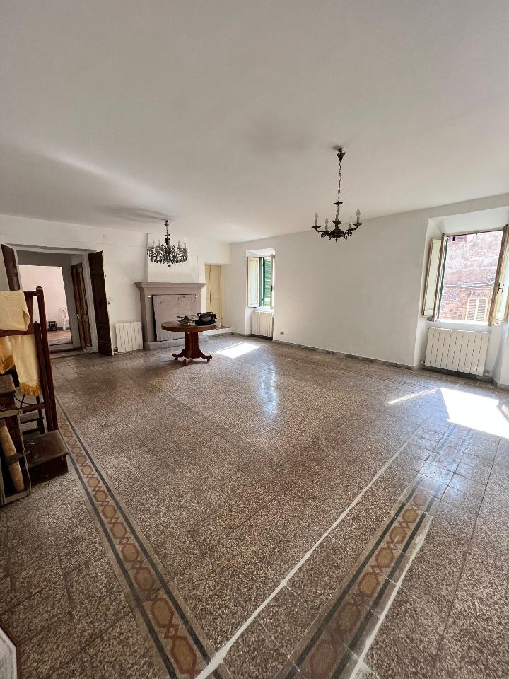 Ático de 8 habitaciónes en Morlupo, Italy No. 238189