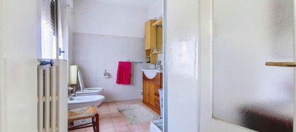 Дом с 4 комнатами в Боццоло, Италия № 5071 26