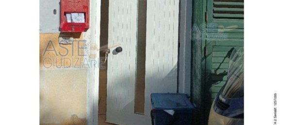 2 rooms Apartment in Capannoli, Italy No. 160622 17