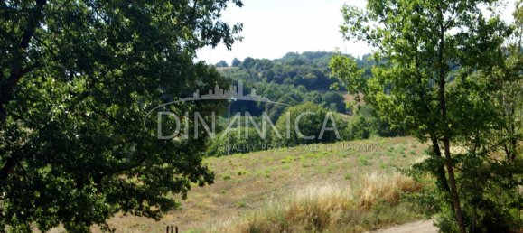 682599m² Land in Pomarance, Italy No. 224865 2