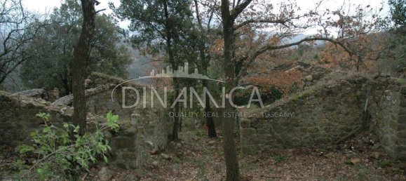 682599m² Land in Pomarance, Italy No. 224865 6