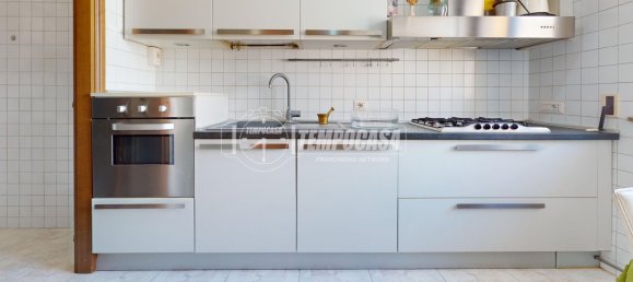 Apartamento de 4 habitaciónes en Conversano, Italy No. 275019 12