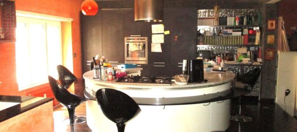 3 bedrooms Apartment in Rome, Italy No. 341129 13