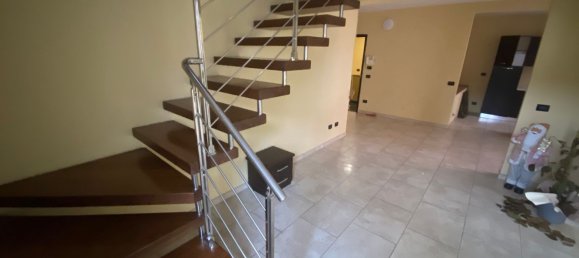 3 rooms Duplex in Prato, Italy No. 52176 11