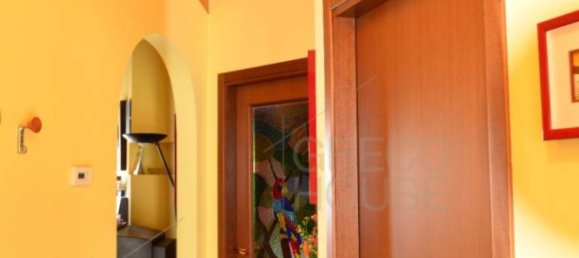 2 غرف نوم شقة في Gallarate, Italy رقم 129650 4