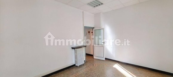 Oficina en Genoa, Italy 88 m² No. 322086 2